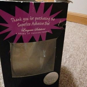 Superlite Adhesive Bra